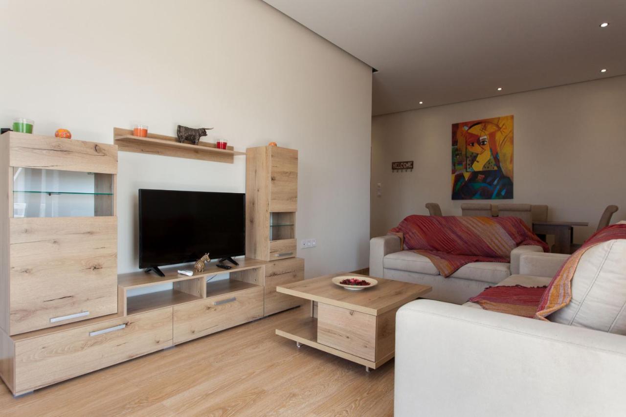 Modern Apt In Glyfada A Breath Away From The Sea - The View Ateny Zewnętrze zdjęcie