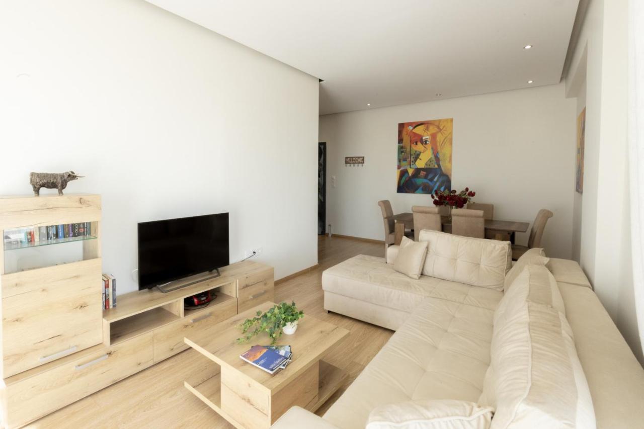Modern Apt In Glyfada A Breath Away From The Sea - The View Ateny Zewnętrze zdjęcie