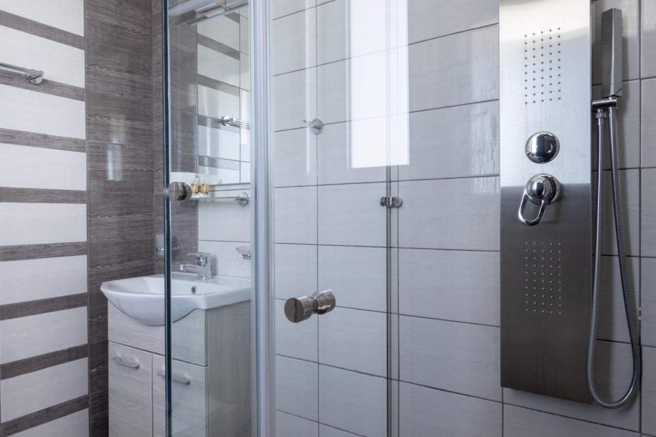 Modern Apt In Glyfada A Breath Away From The Sea - The View Ateny Zewnętrze zdjęcie