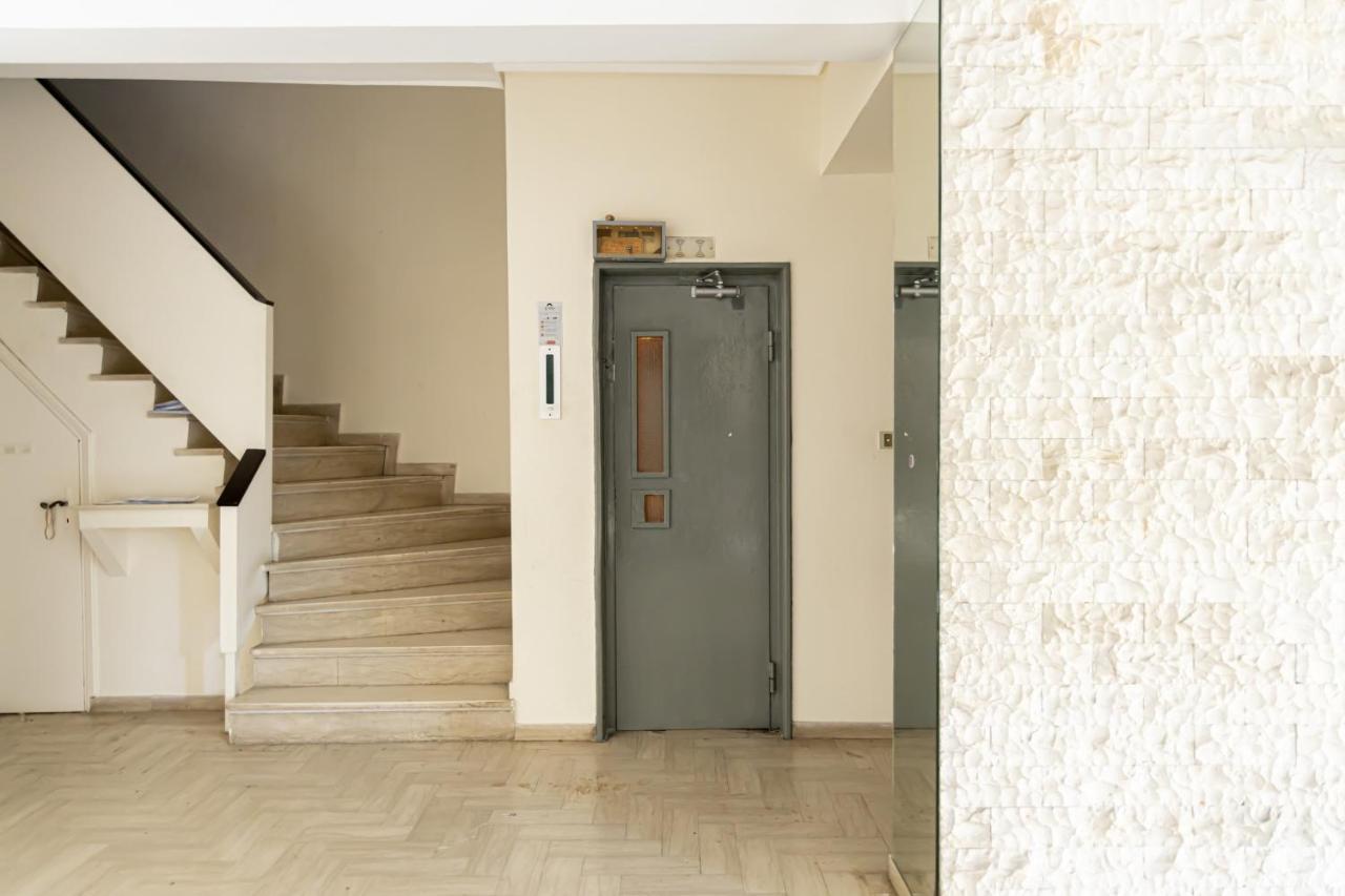 Modern Apt In Glyfada A Breath Away From The Sea - The View Ateny Zewnętrze zdjęcie
